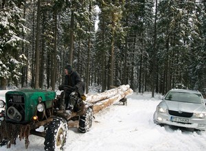 TOPR i Skoda Superb: zimowe klimaty w tatrach