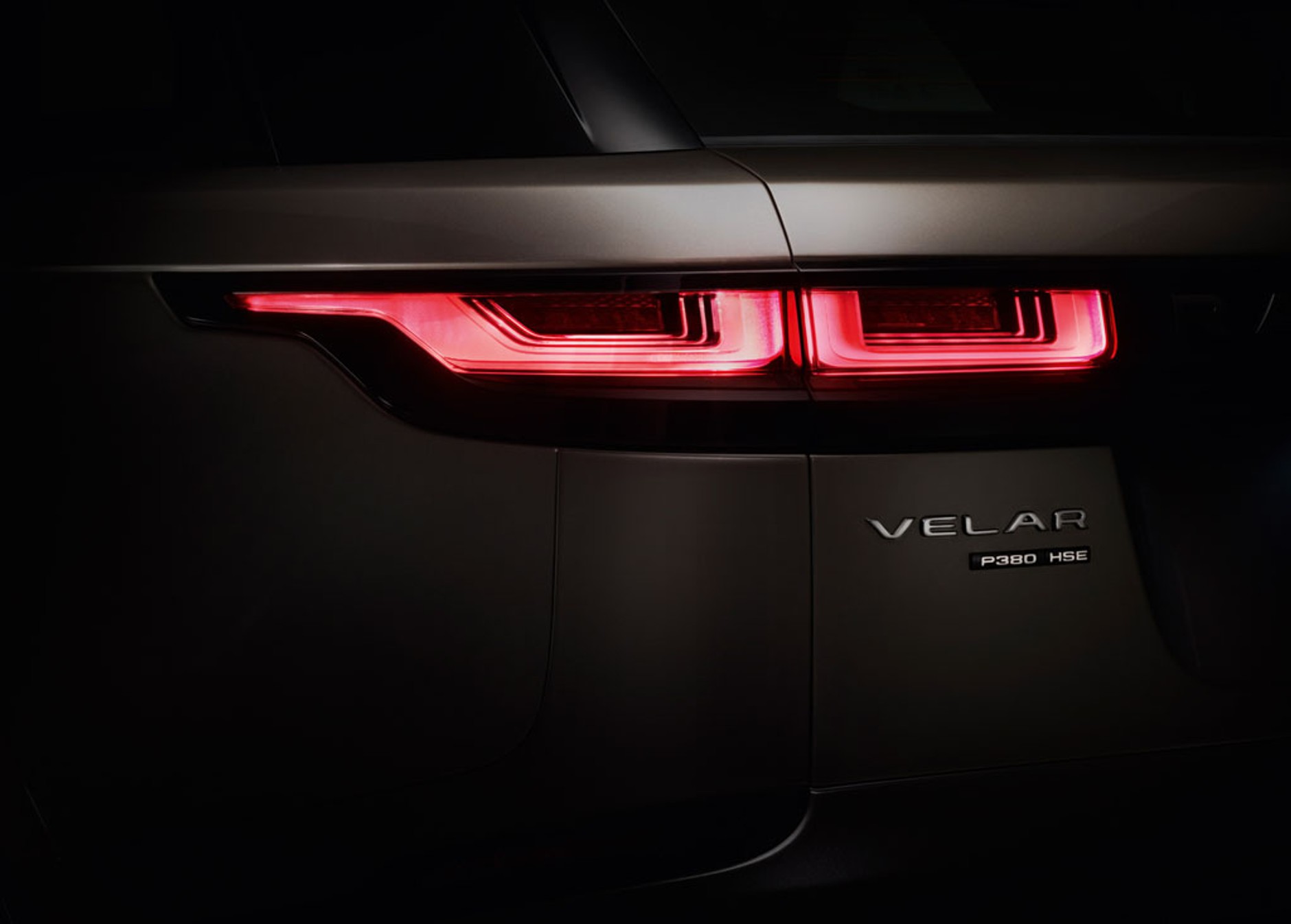 Range Rover Velar - piękny i Inteligentny Techno-SUV