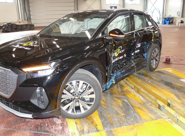 Pięć aut rozbitych na "piątkę" - wyniki testów Euro NCAP