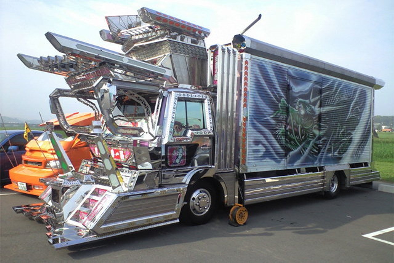 11. Monster Truck - auta z krainy fantazji (galeria)