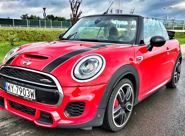 MINI Cabrio JCW – szybki kaprys | TEST