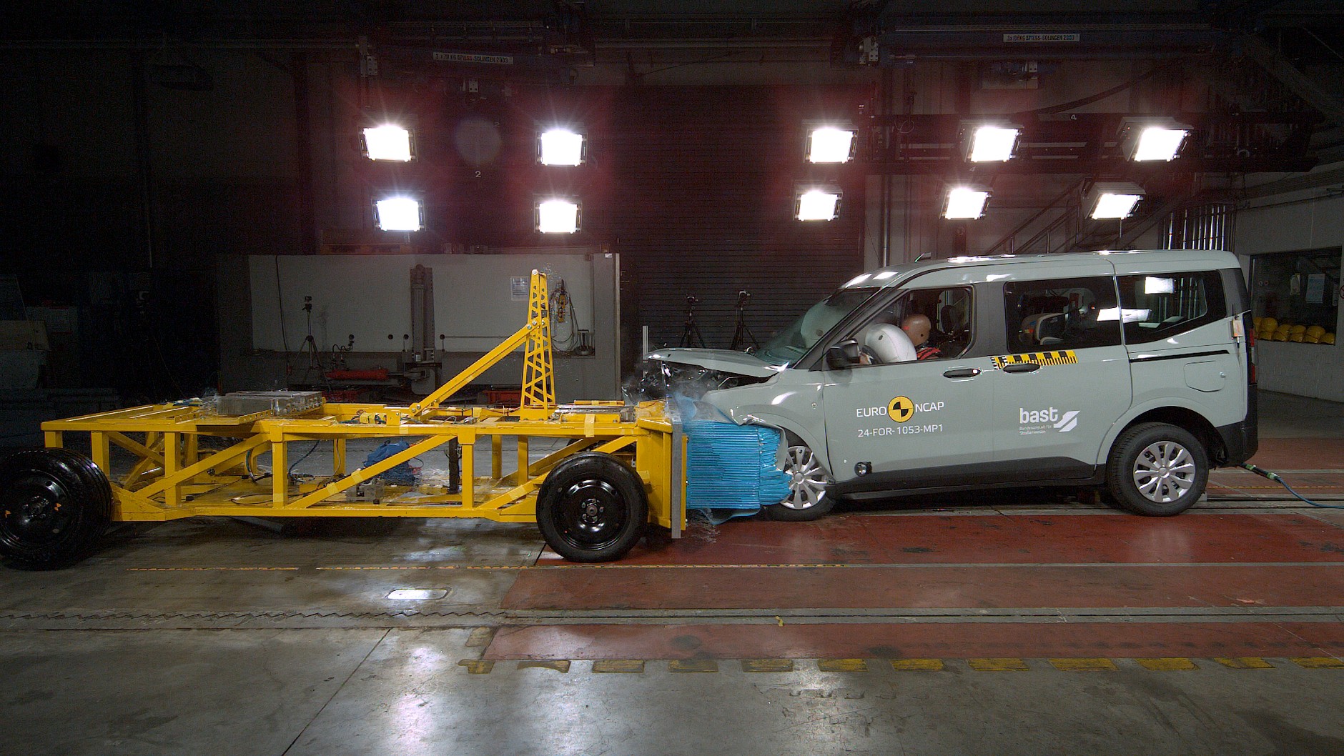 Crash test: Ford Tourneo Courier