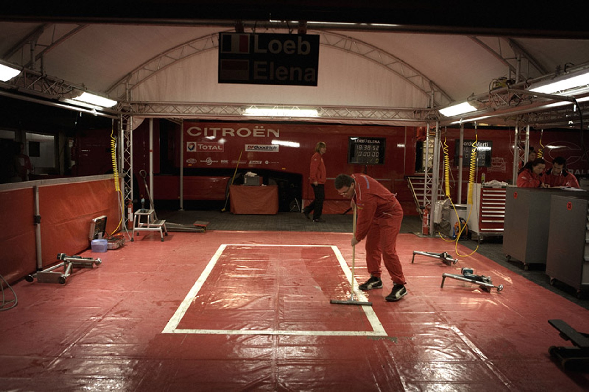 Loeb od kulis (wyjątkowa fotogaleria)!