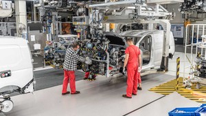 Kryzys półprzewodnikowy wywołał efekt domina. Kłopoty mają już nie tylko producenci samochodów