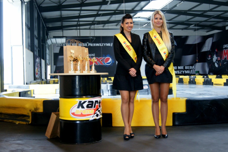 Adam Małysz pojedzie nowym autem na rajd Dakar 2012
