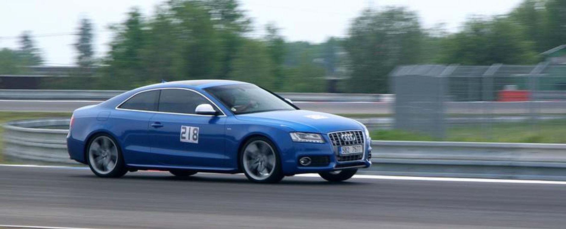 Brno: spotkanie klubu najszybszych (fotogaleria)