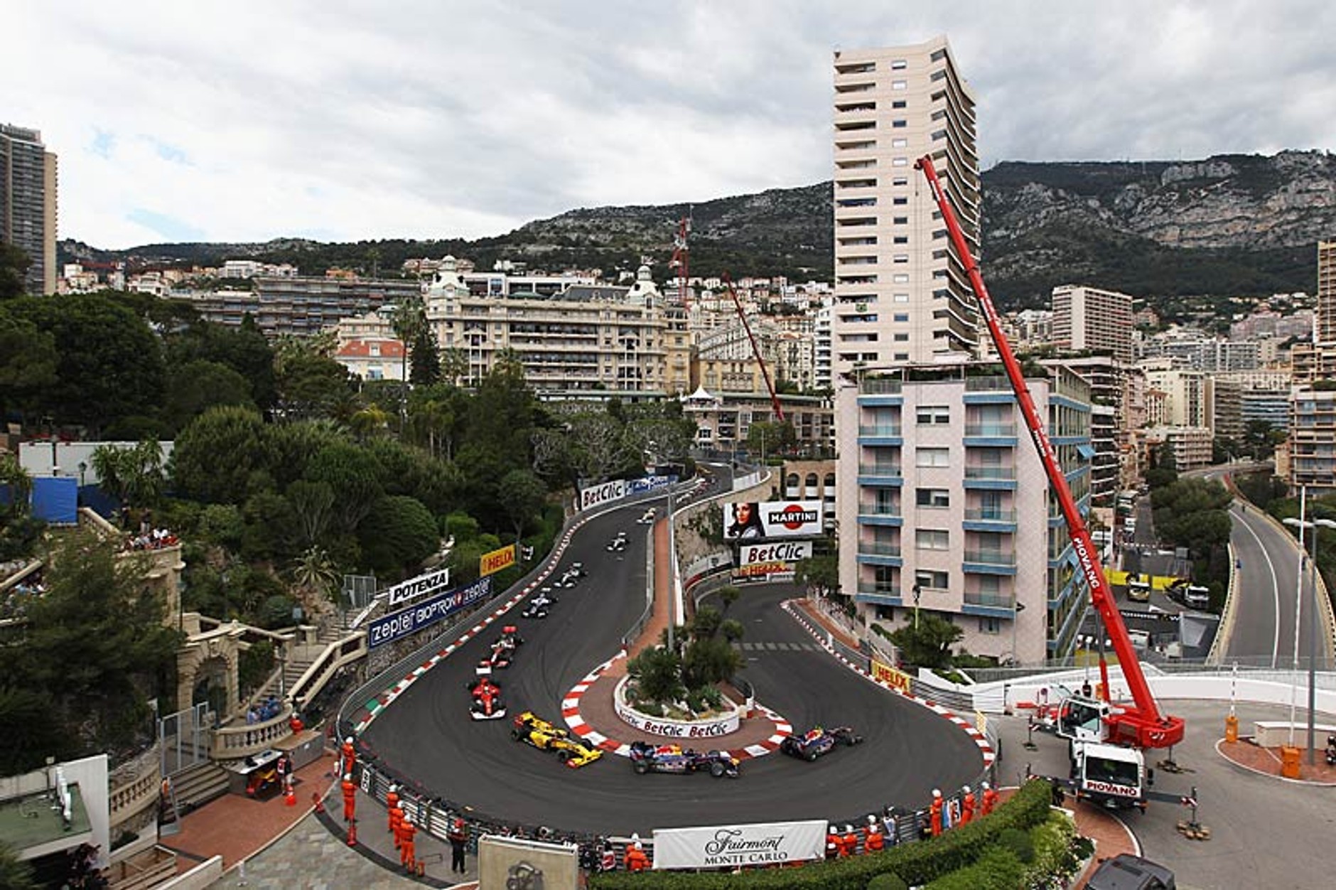 Grand Prix Monaco 2010: Kubica na podium, Red Bull poza konkurencją (relacja, wyniki)