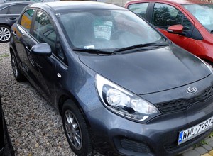 Auto z ogłoszenia: sprawdzamy 4-letnią Kię Rio