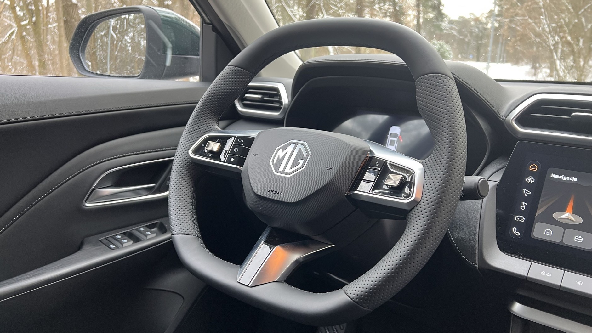 MG ZS (druga generacja; wersja Hybrid+)