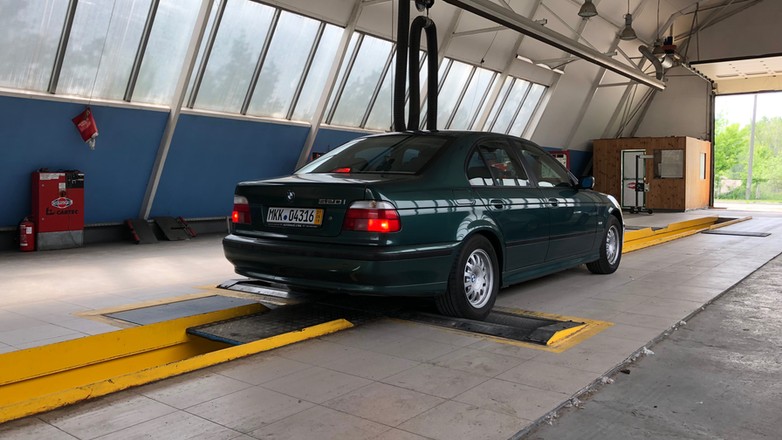 Badanie techniczne auta sprowadzonego