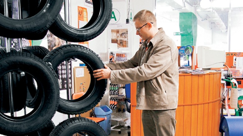 Ile lat żyje opona?