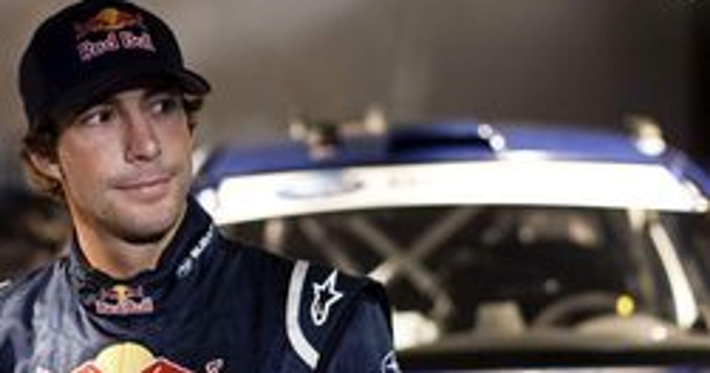 Red Bull: Pestrana skoczył 82 m Subaru Impreza STI