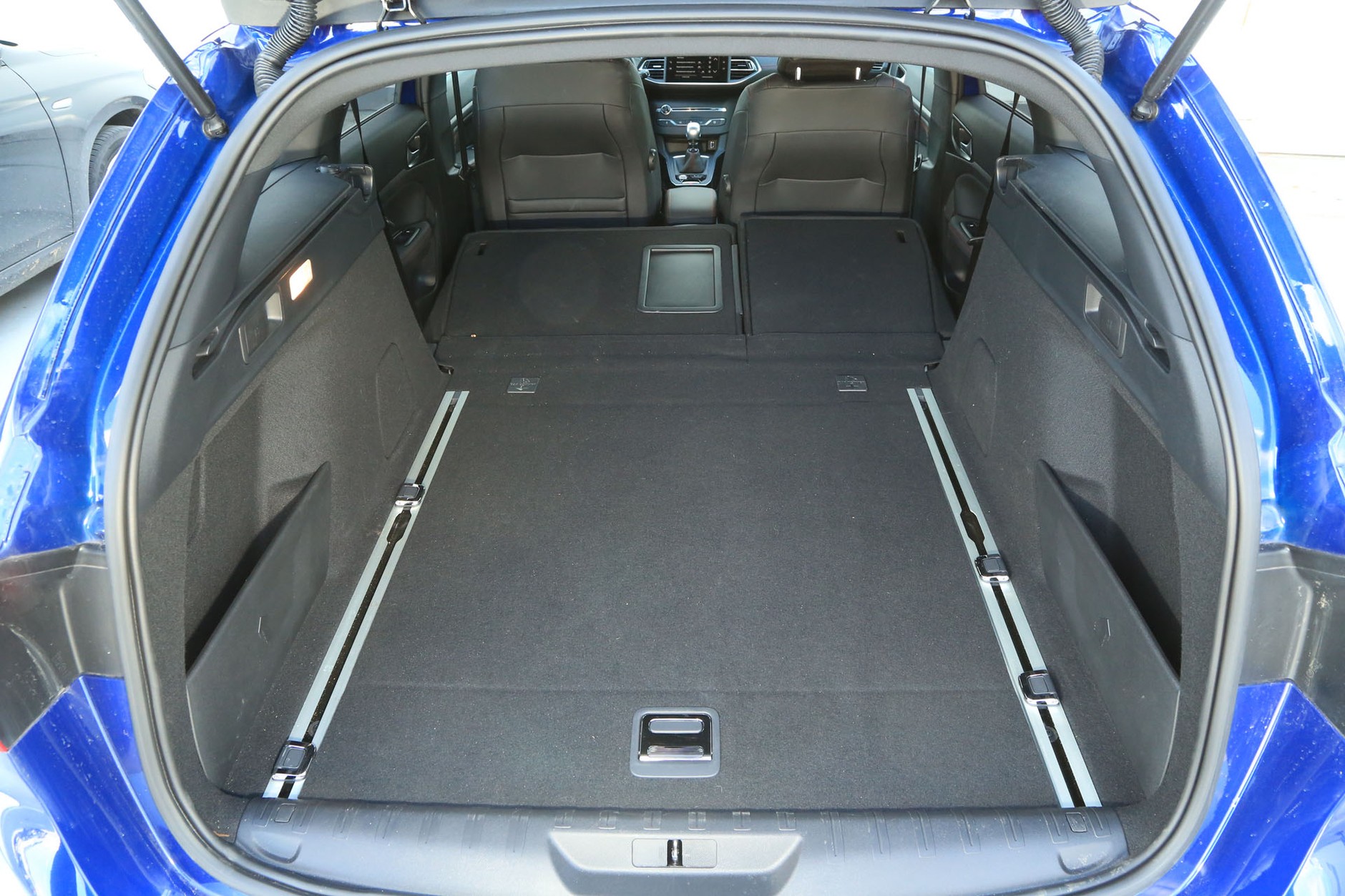 Peugeot 308 SW GT - niepozorne rodzinne kombi GT