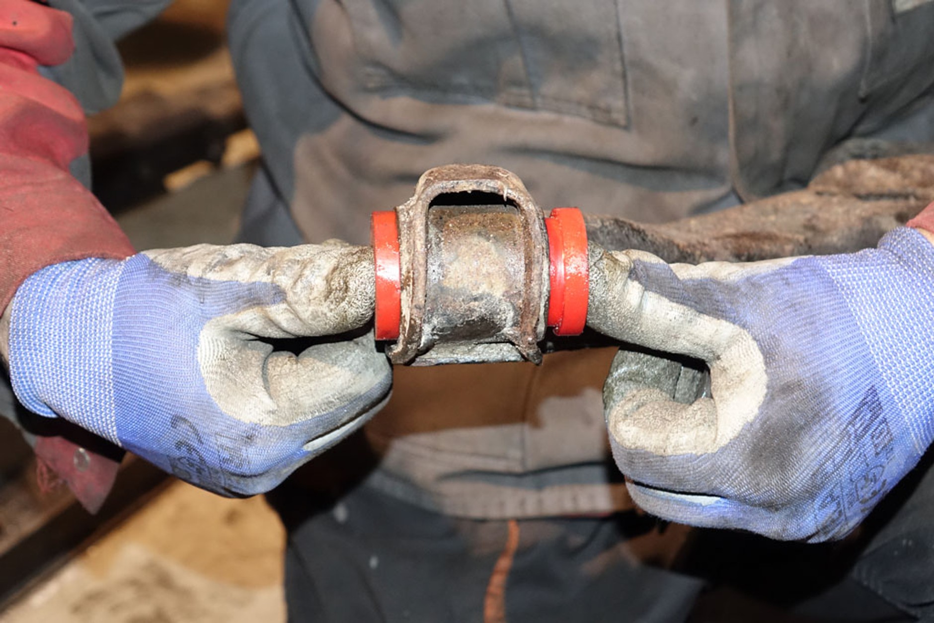 Jak wzmocnić zawieszenie? Poliuretan zamiast gumy