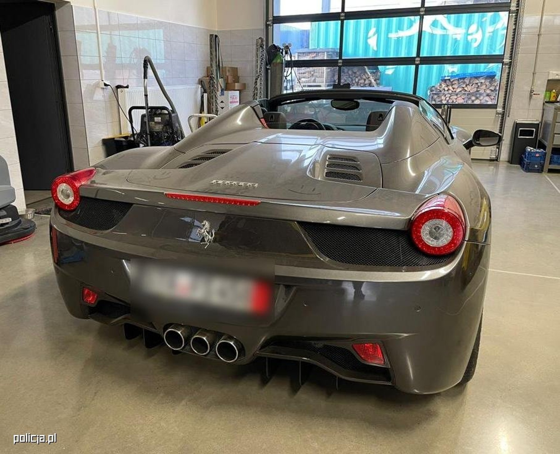 Policjanci rozbili poznańską szajkę złodziei naczep