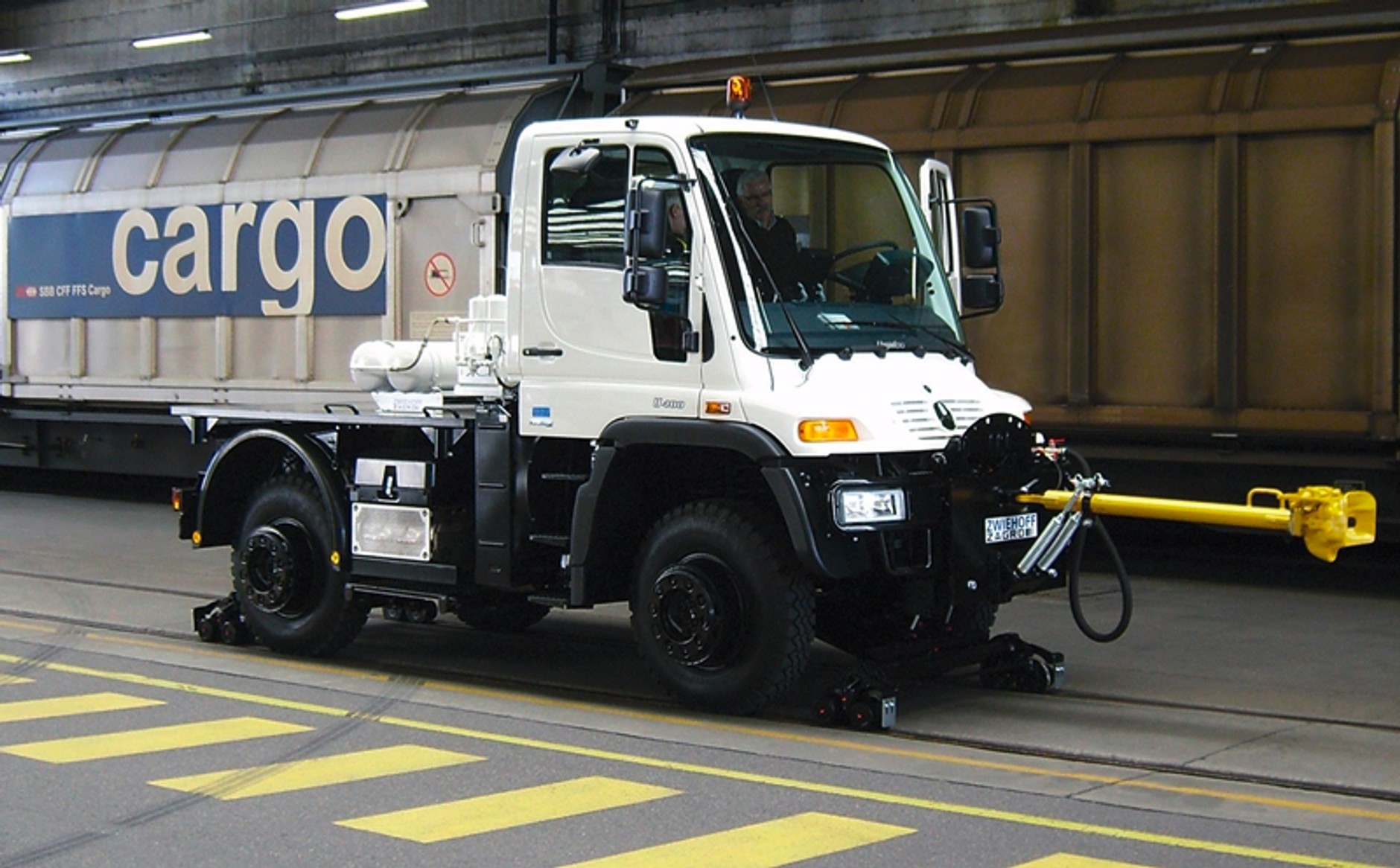 Duuuże ciężarówki dla dużych chłopców