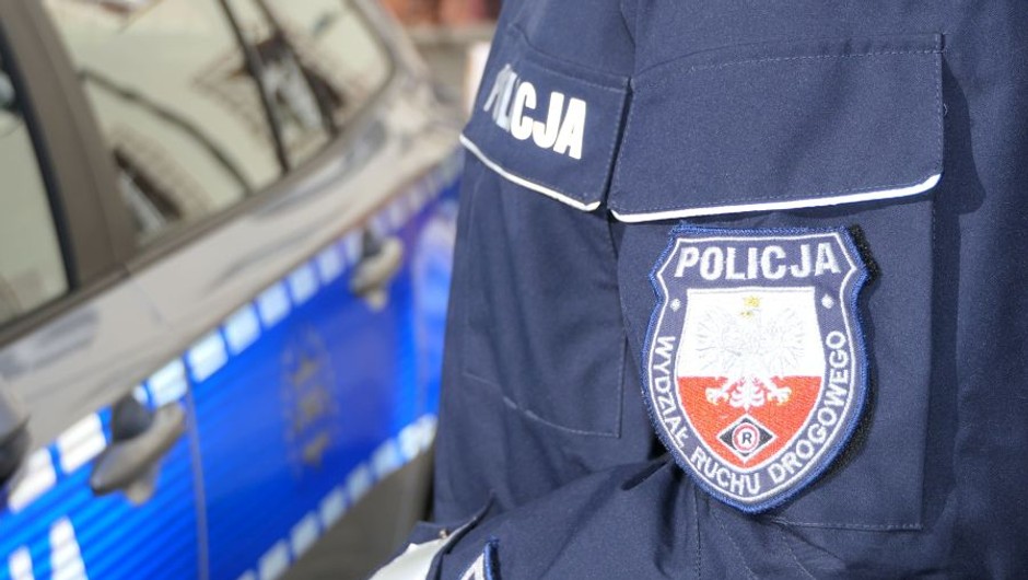 Kobieta wykonała ten manewr na oczach policjantów. Dostała mandat na 1,5 tys. zł