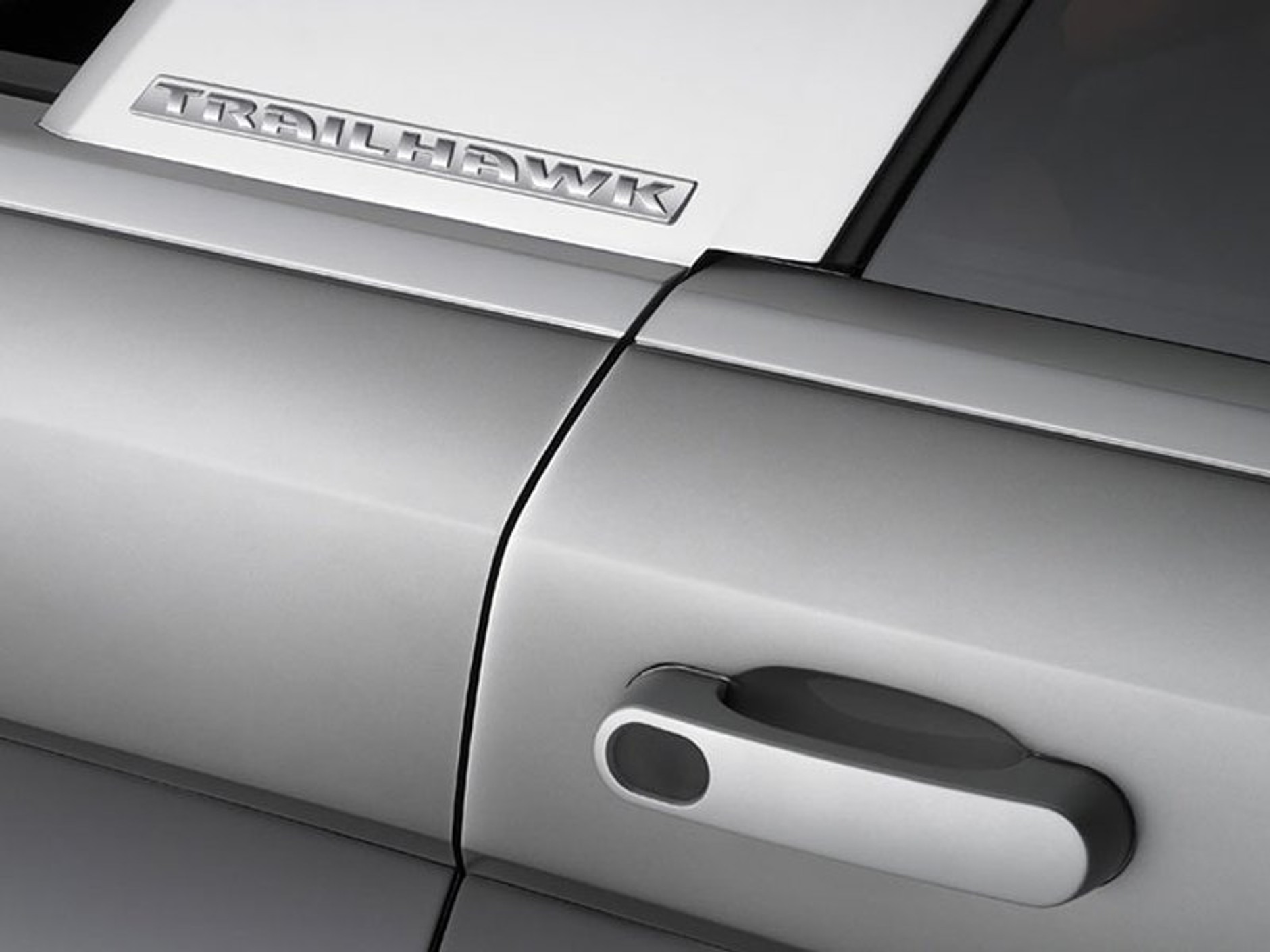 Jeep Trailhawk – ubrany i rozebrany