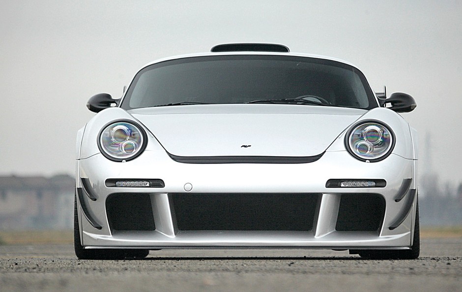 Ruf, Pagani, Lamborghini i Ferrari: moc jest z nami!
