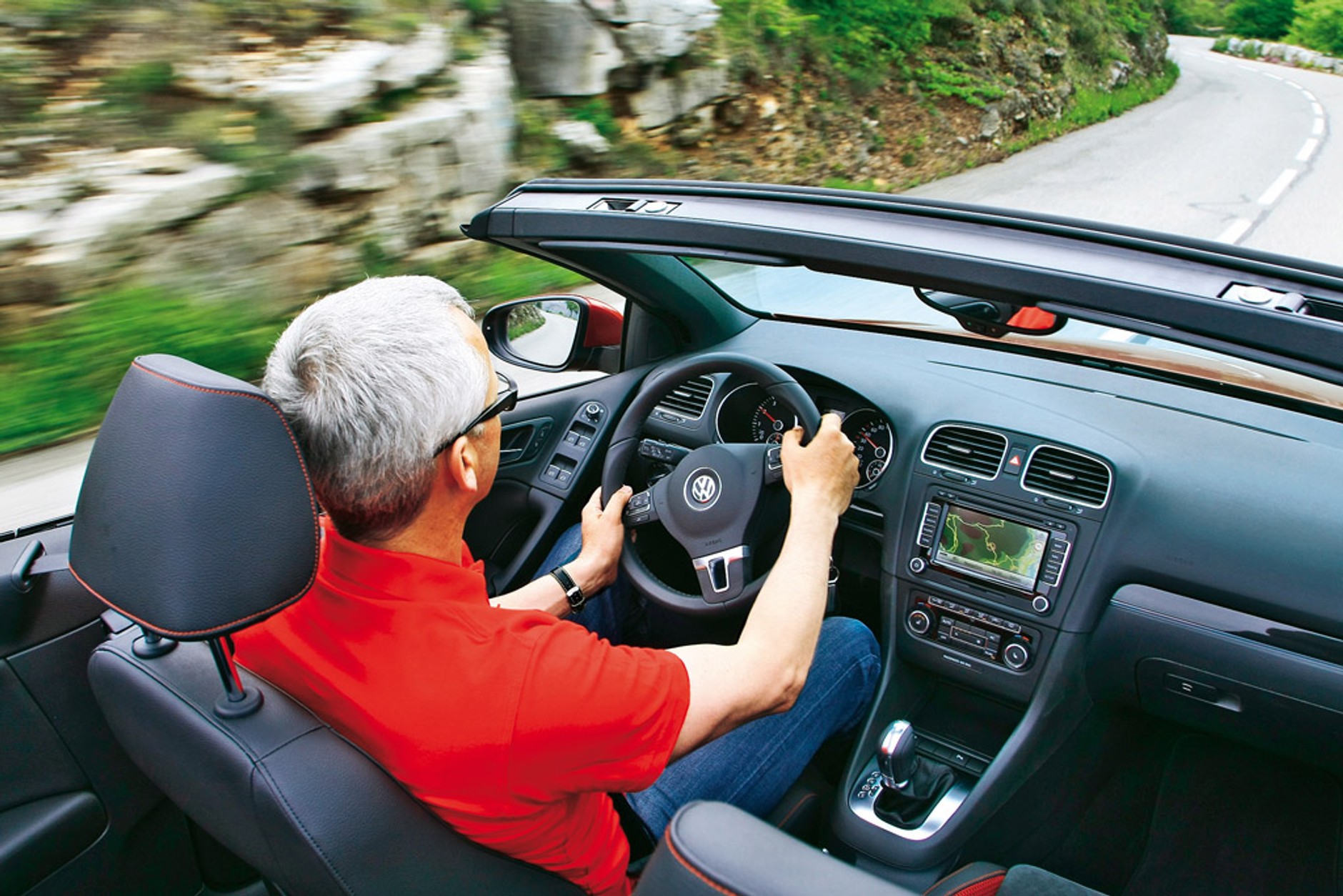 Volkswagen Golf Cabrio: ładny i praktyczny