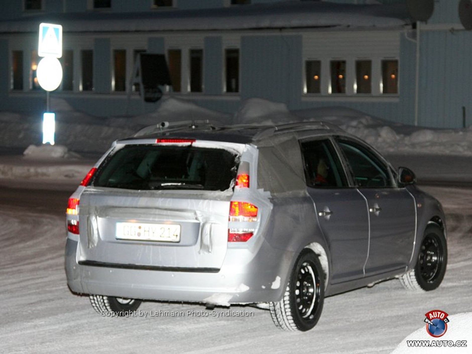 Zdjęcia szpiegowskie: Kia Cee’d Wagon