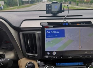 Yanosik w Android Auto już działa. Pierwszy test