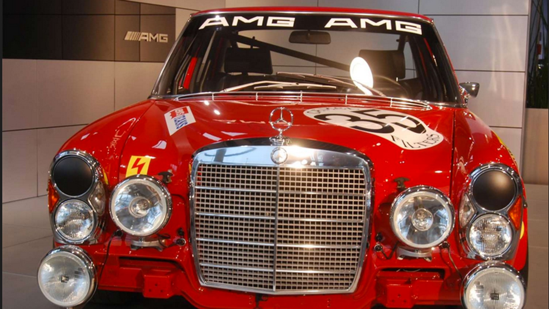 AMG 300 SEL 6.8