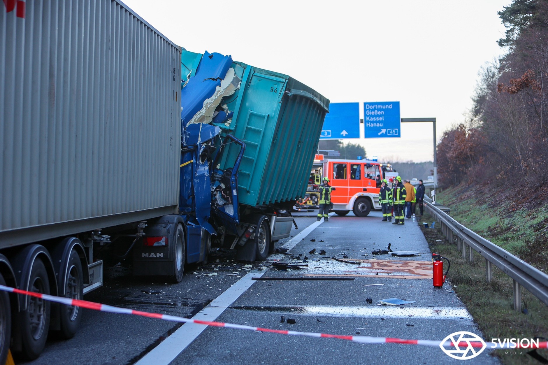 90 minut trwała akcja ratunkowa po wypadku, do którego doszło na niemieckiej autostradzie A3