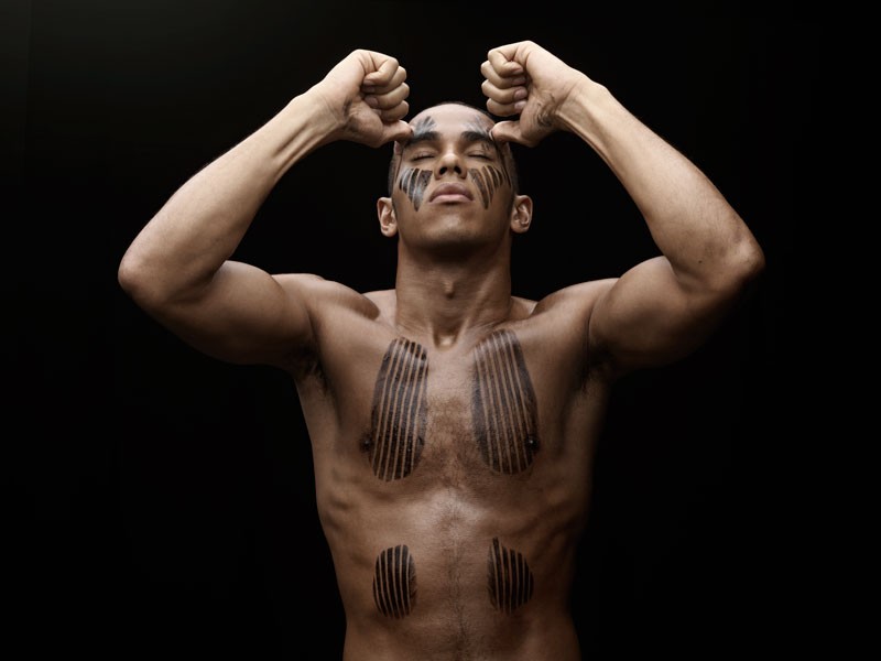 Lewis Hamilton nago!