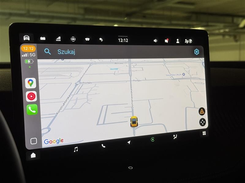 Google Maps w Apple CarPlay