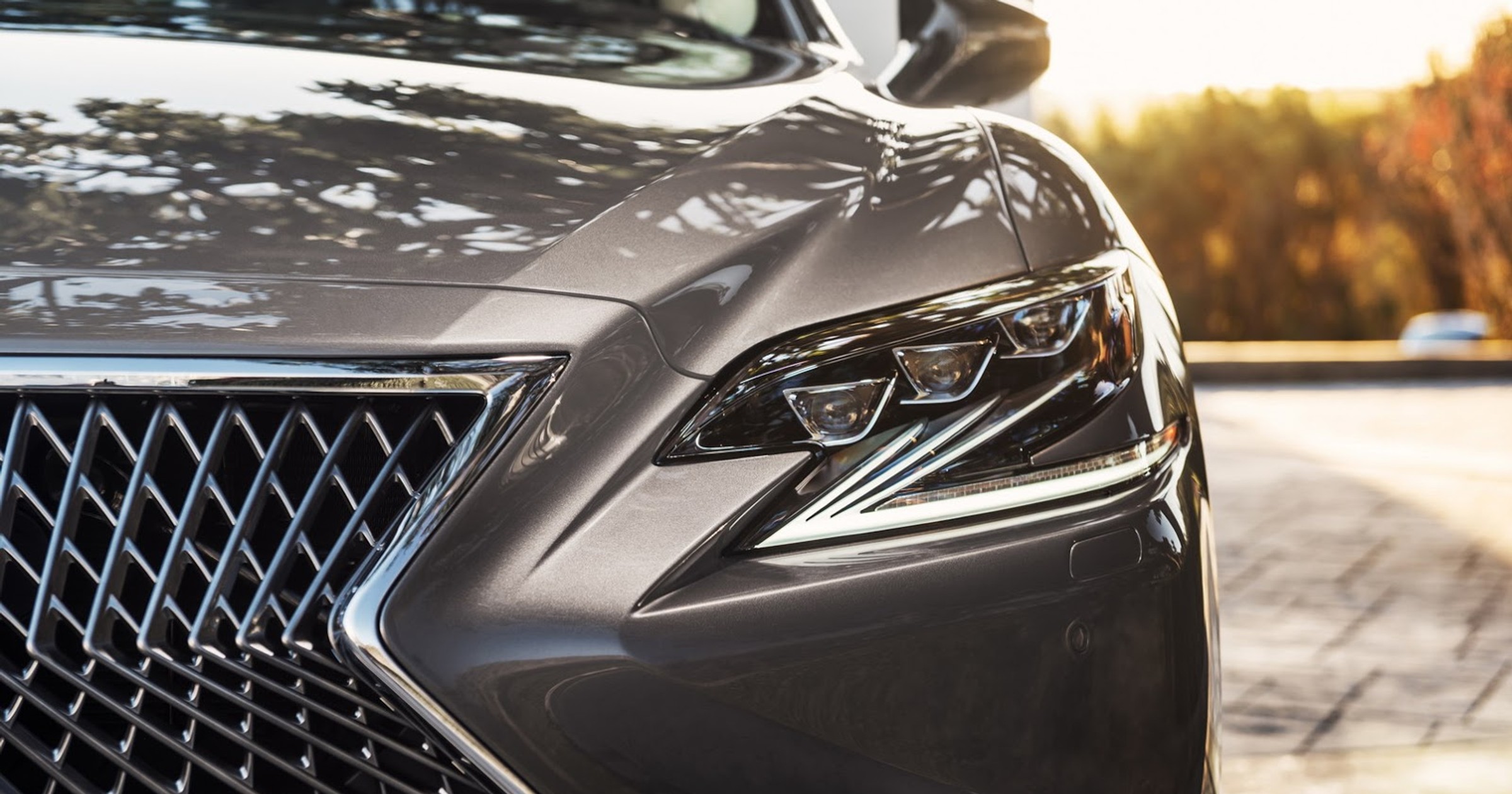 Lexus LS