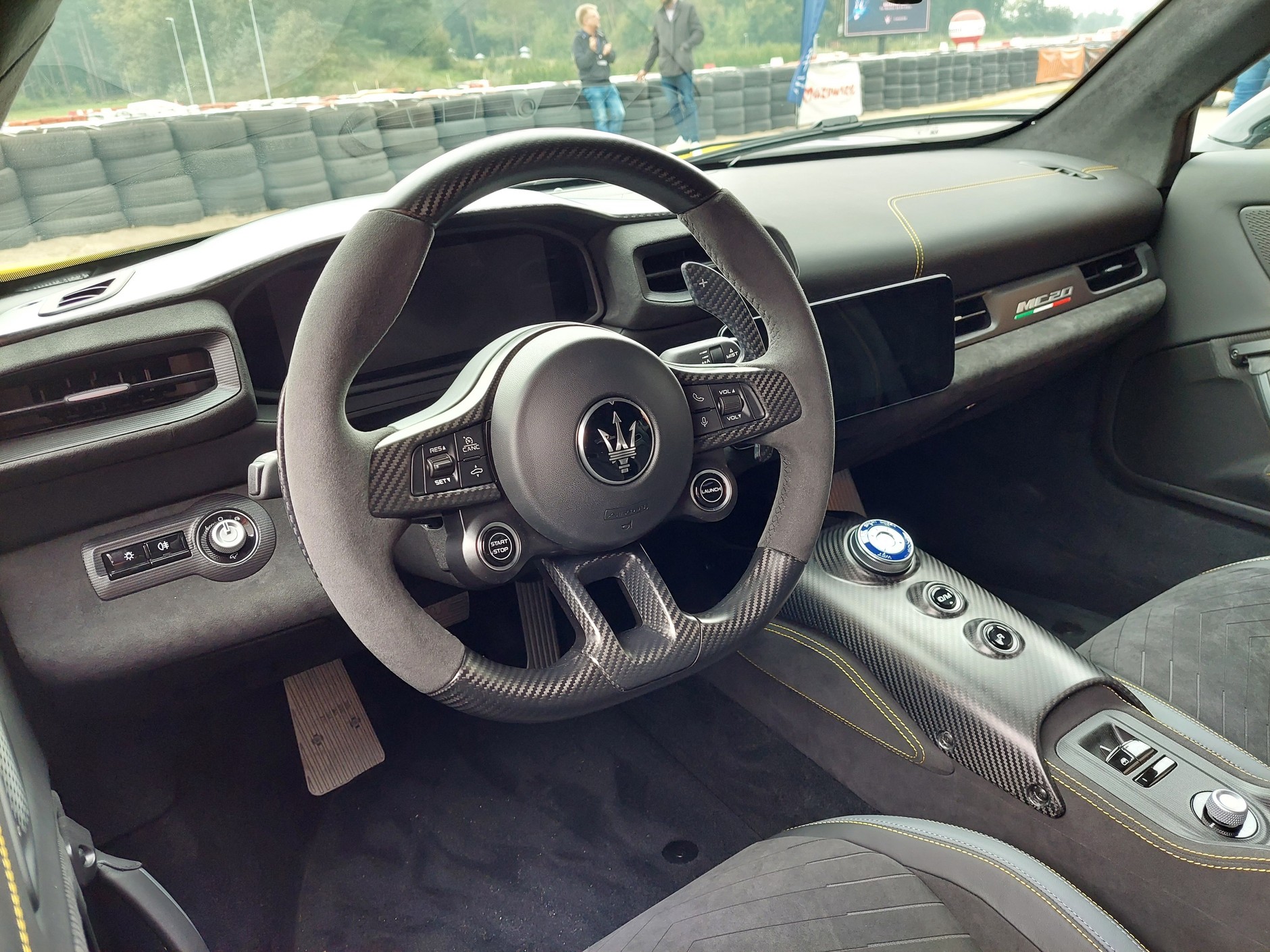 Maserati Levante Hybrid 2021 I generacja