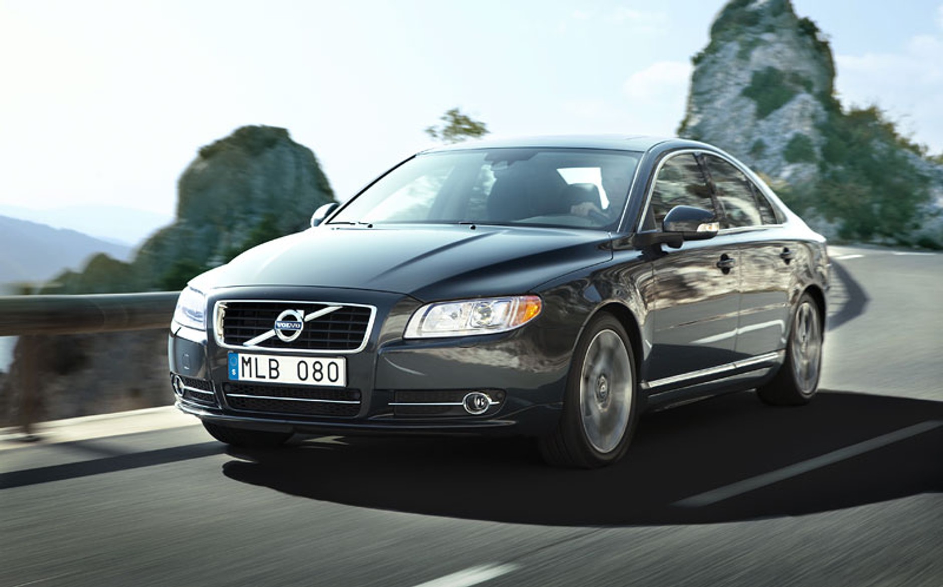 Genewa 2009: Volvo S80 – facelifting, sportowe zawieszenie i nowe 5-cylindrowe silniki