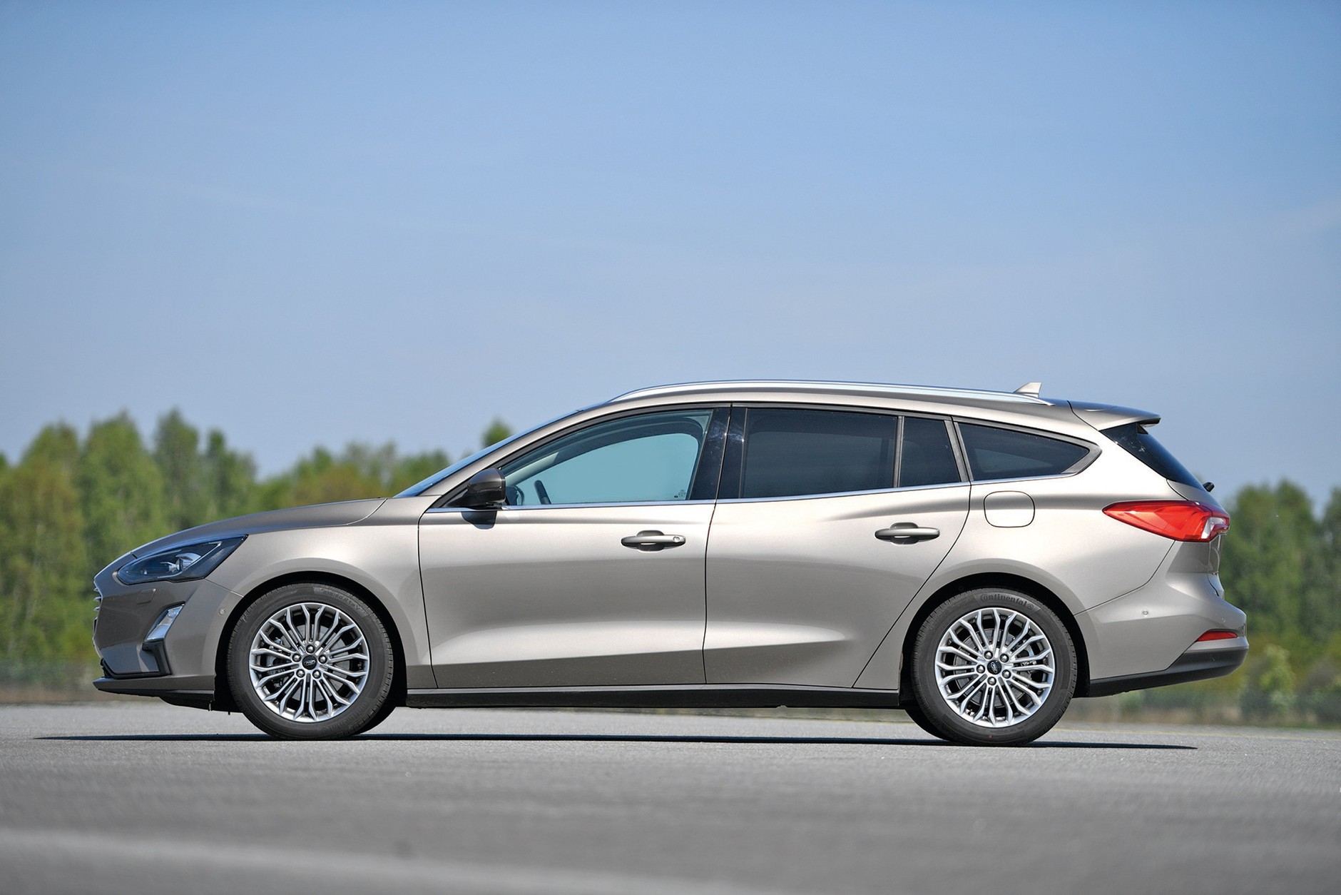 Porównanie: Ford Focus, Peugeot 308 i Toyota Corolla