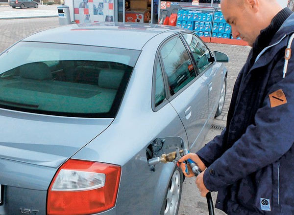 Jazda tańsza, bo na LPG - oszczędność na kosztach paliwa: od 20 do 40 proc.