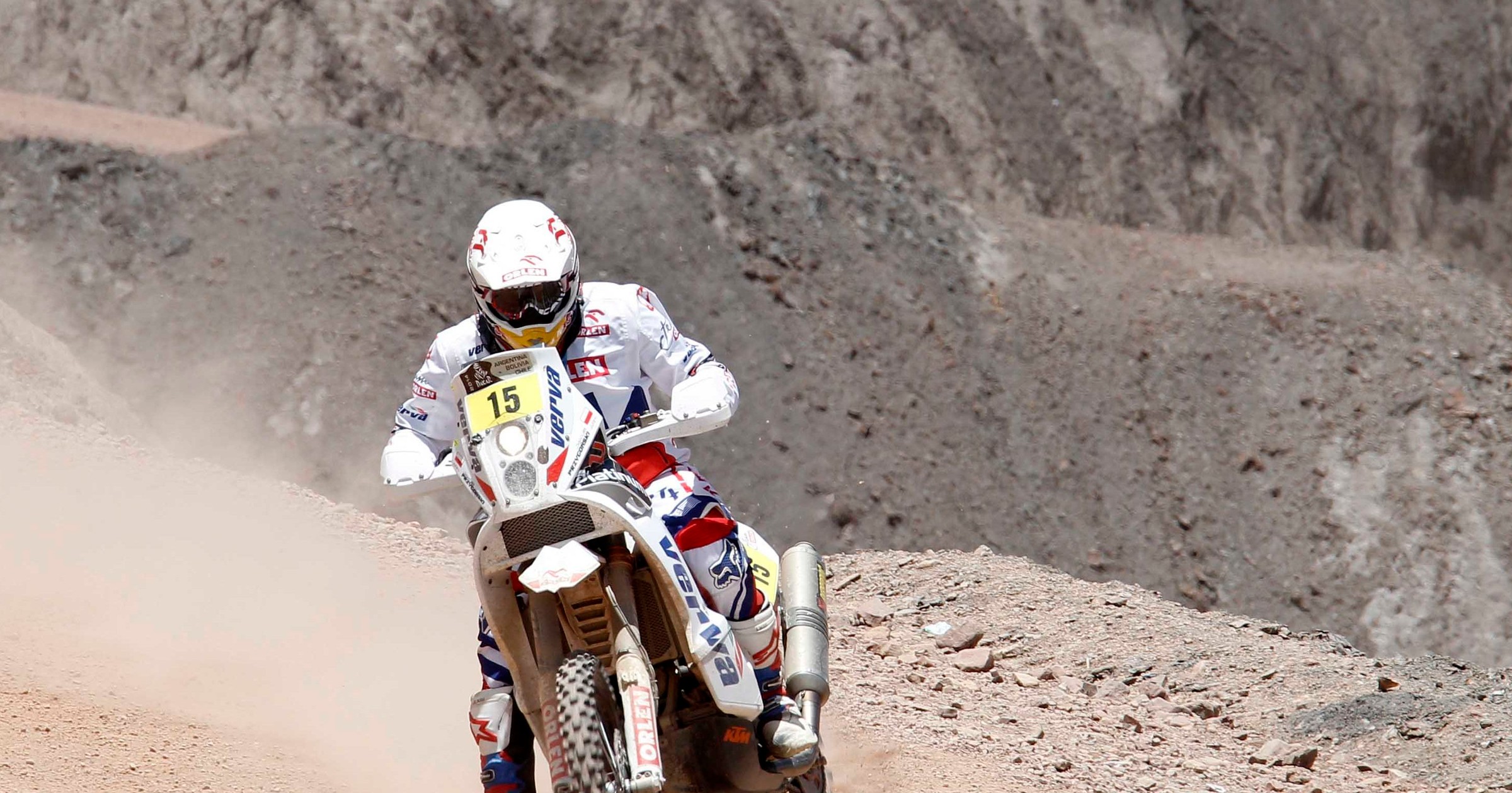 Dakar 2014: atak Mini, Przygoński walczy (9. etap, wyniki) 