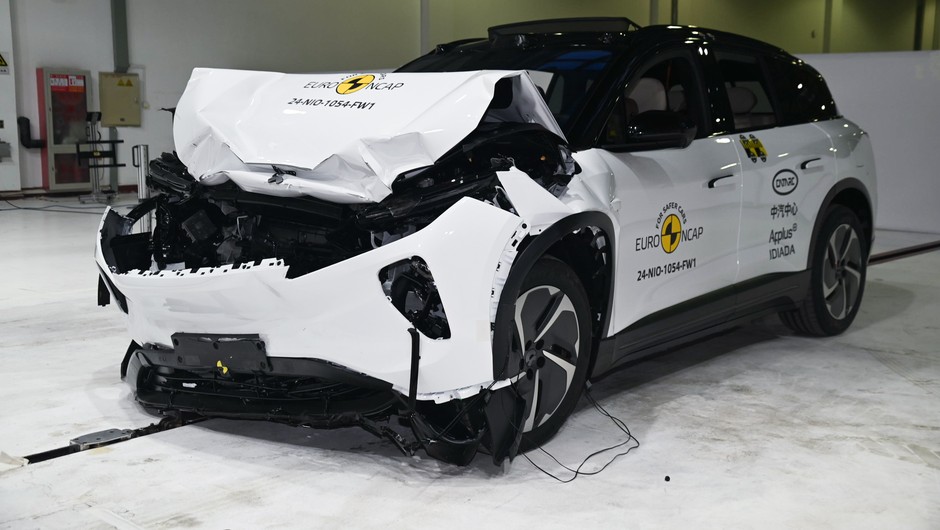 Crash test: NIO EL6 (2024)