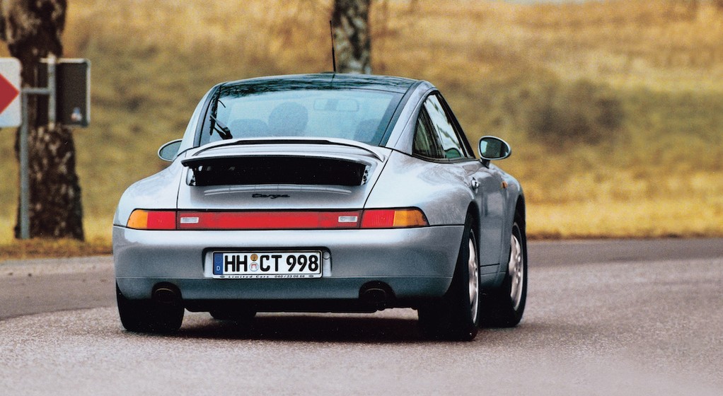 Porsche 911 Carrara