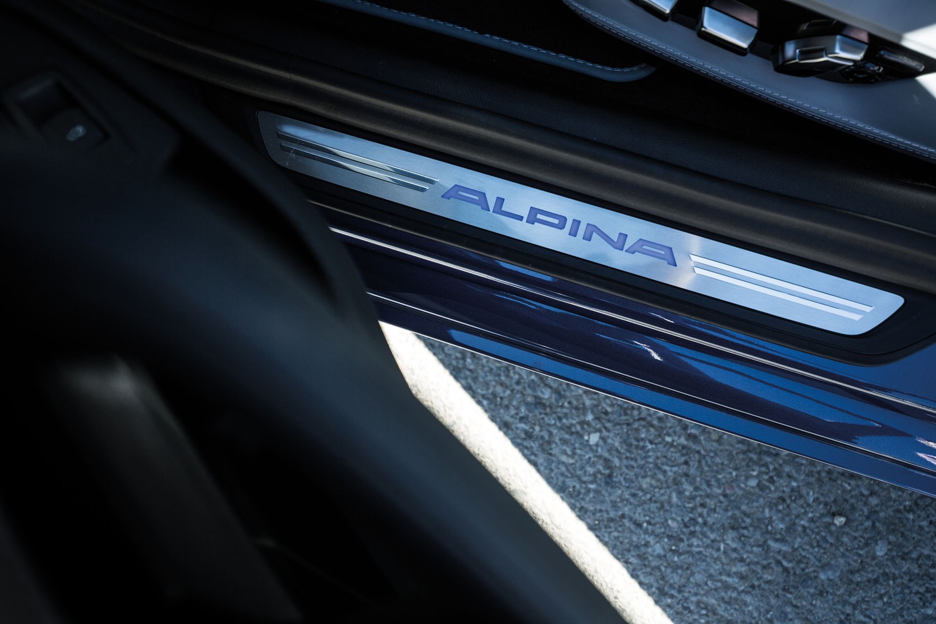 BMW Alpina B5 Biturbo - czym róźni się od BMW M?