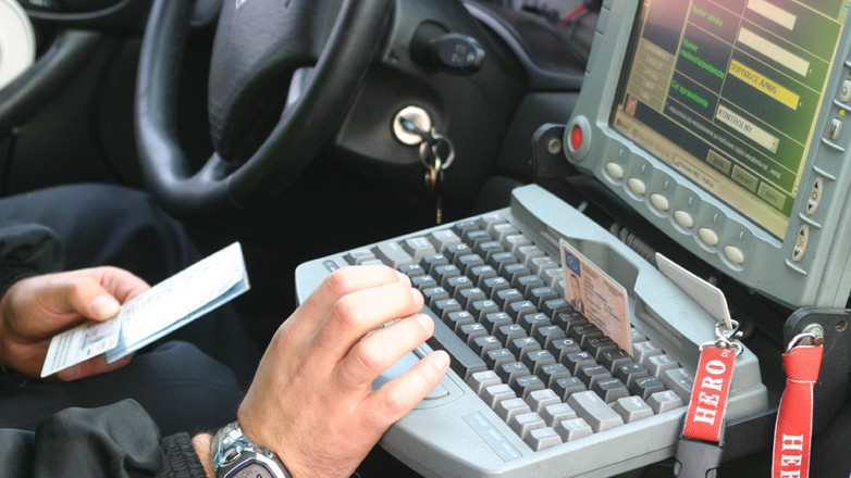 Zatrzymanie prawa jazdy: Czyli, nieoczekiwane rozstanie