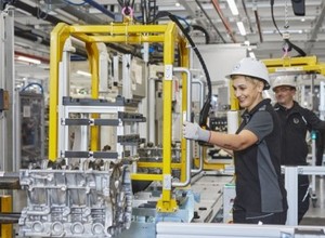 Duże spadki produkcji samochodów, również w Polsce