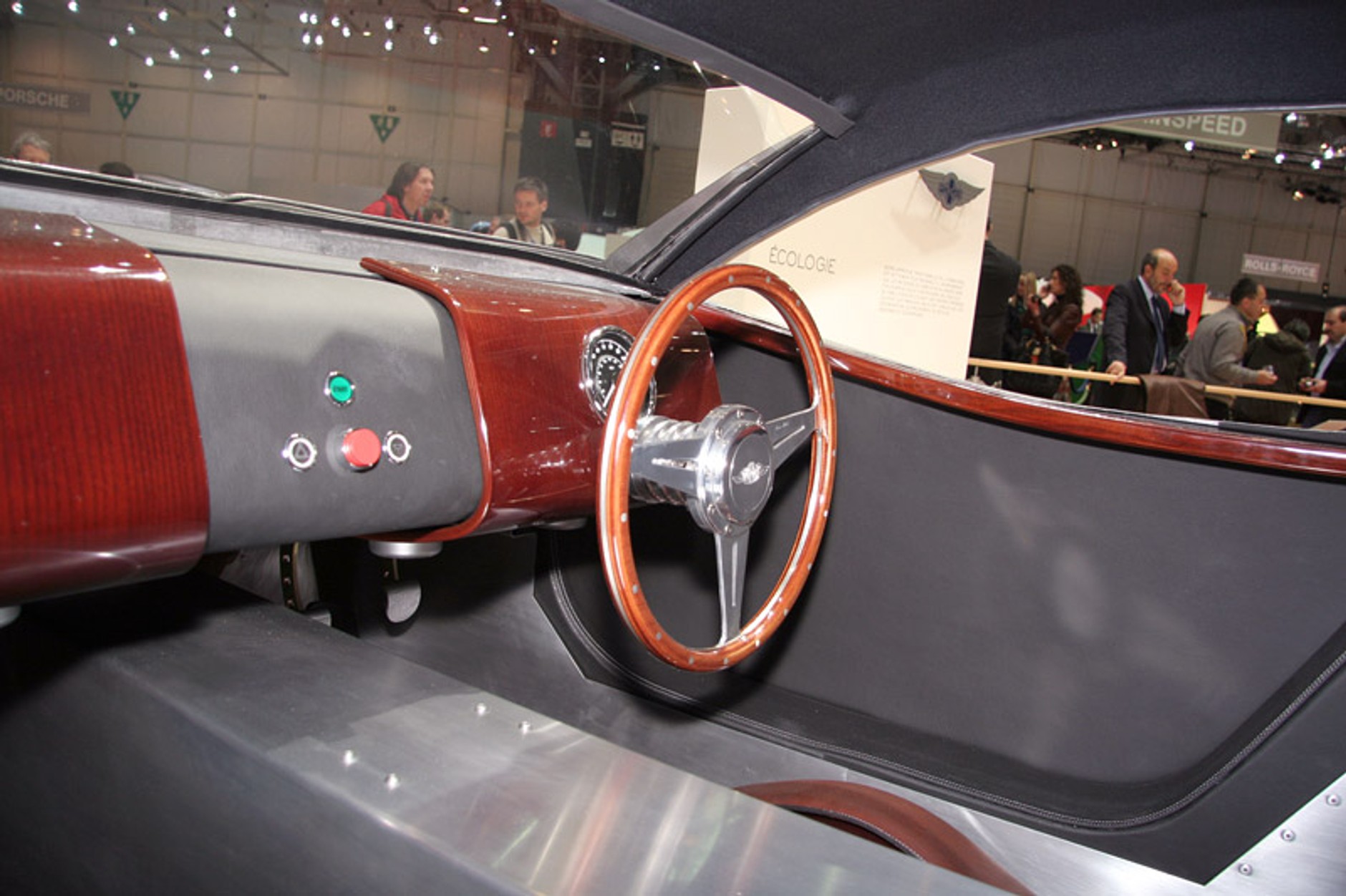 Genewa 2008: Morgan LIFECar – wodorowa rewolucja pod tradycyjnym brytyjskim okryciem