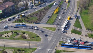 Kraków chce walczyć z nielegalnymi wyścigami na ulicach. Zapowiedziano radykalne rozwiązanie