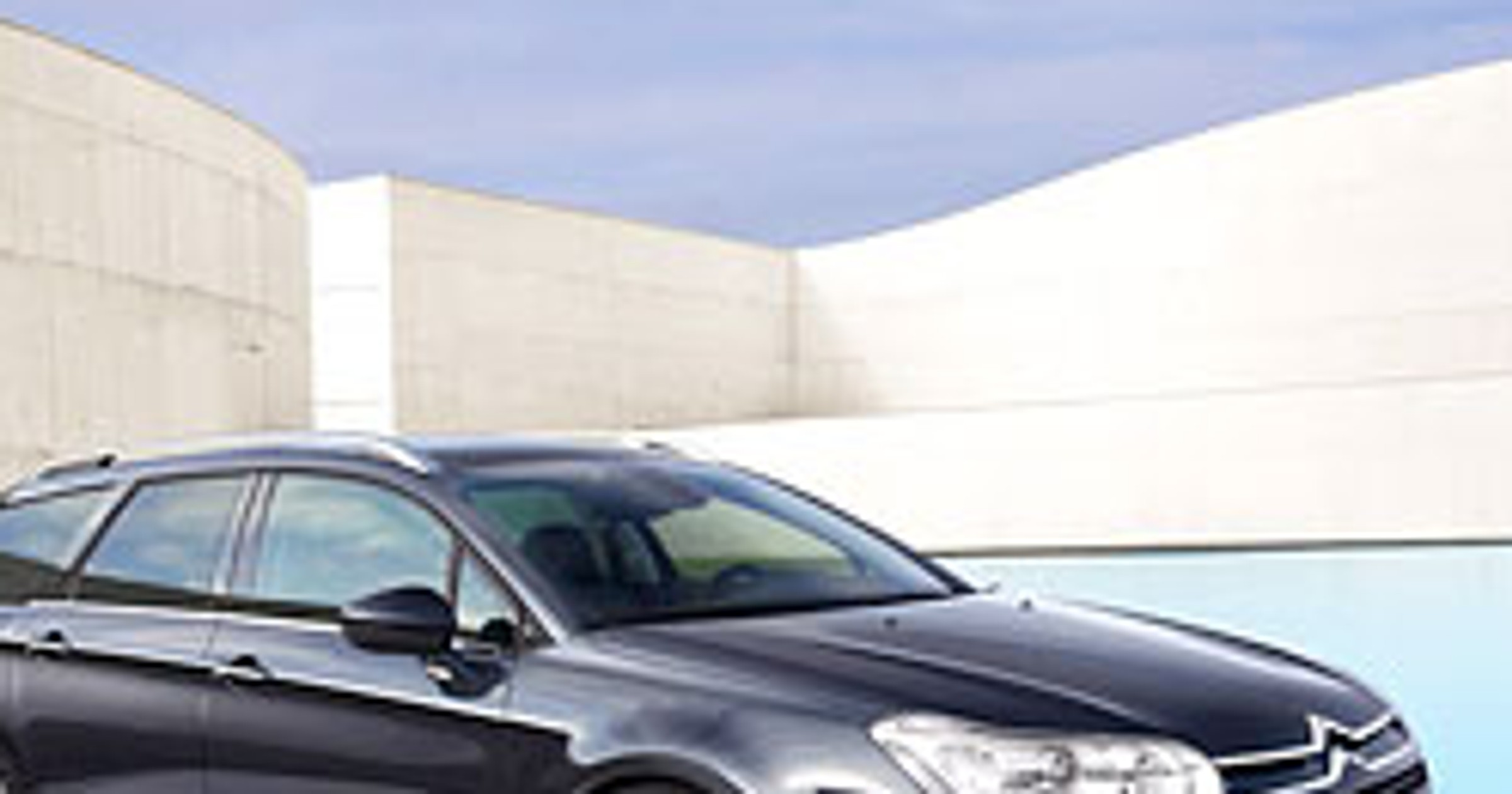 Nowy Citroën C5 już produkowany w Rennes