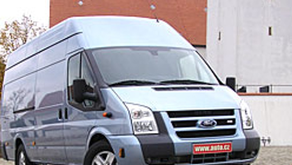 Ford Transit 3.2 TDCi i Transit SportVan: pierwsze jazdy
