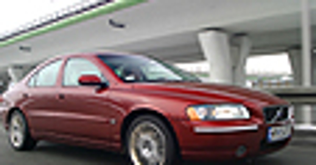 Volvo S60 D5 - Szybciej, ale czy taniej?
