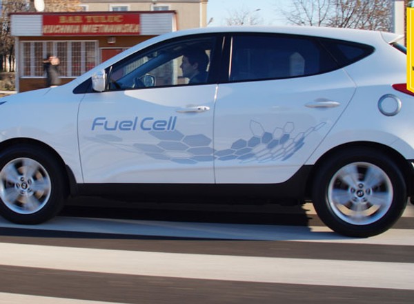 Hyundai ix35 Fuel Cell – Bez spalin i ładowania