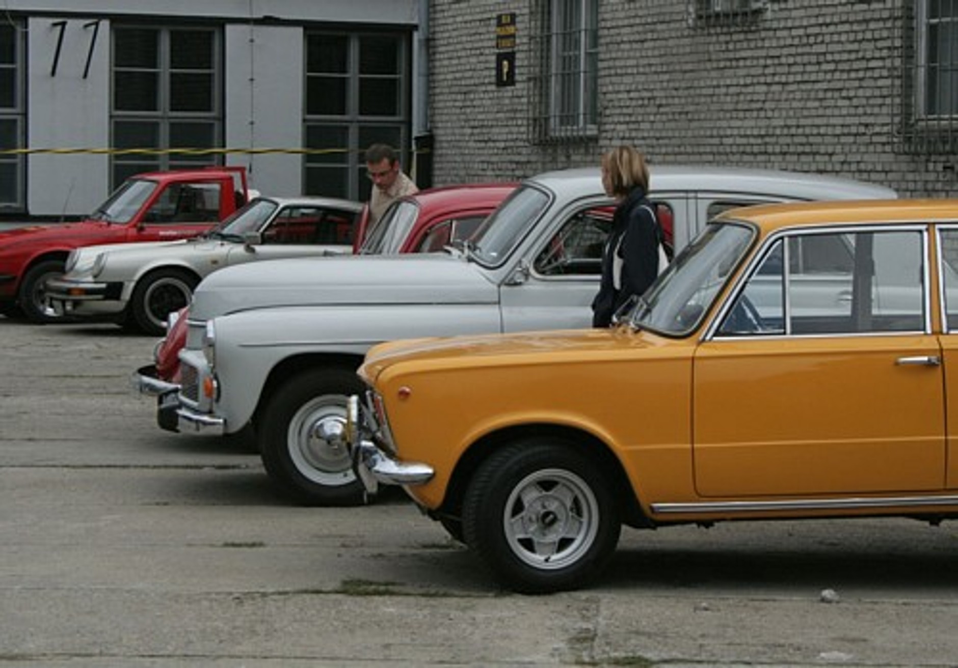 Niedziela z Classicauto