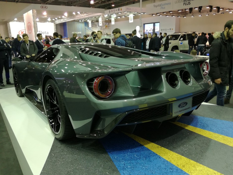 Ford GT