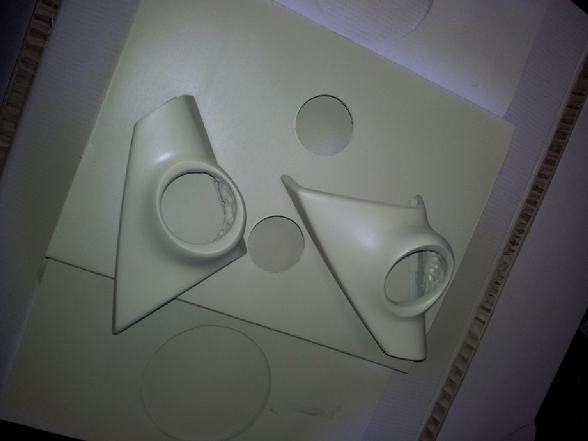 Wymiana fabrycznych głośników w Mini i BMW